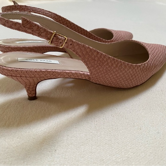 Cole Haan Bradshaw Sling Size 9.5 - Peony Snake Print - Picture 7 of 8